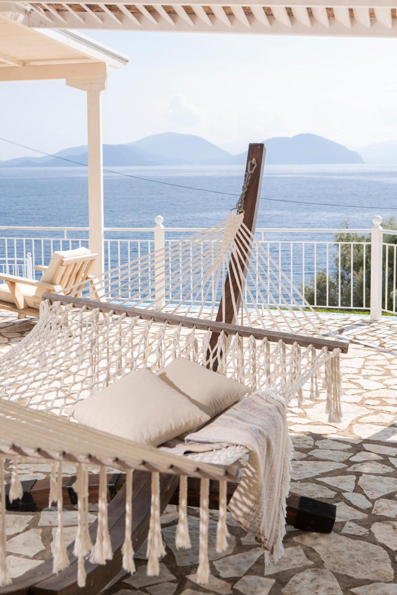 Ionian Calm Villas ヴァシリキ エクステリア 写真