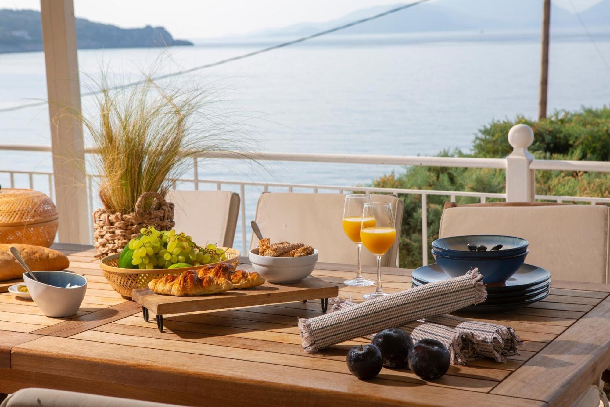 Ionian Calm Villas ヴァシリキ エクステリア 写真