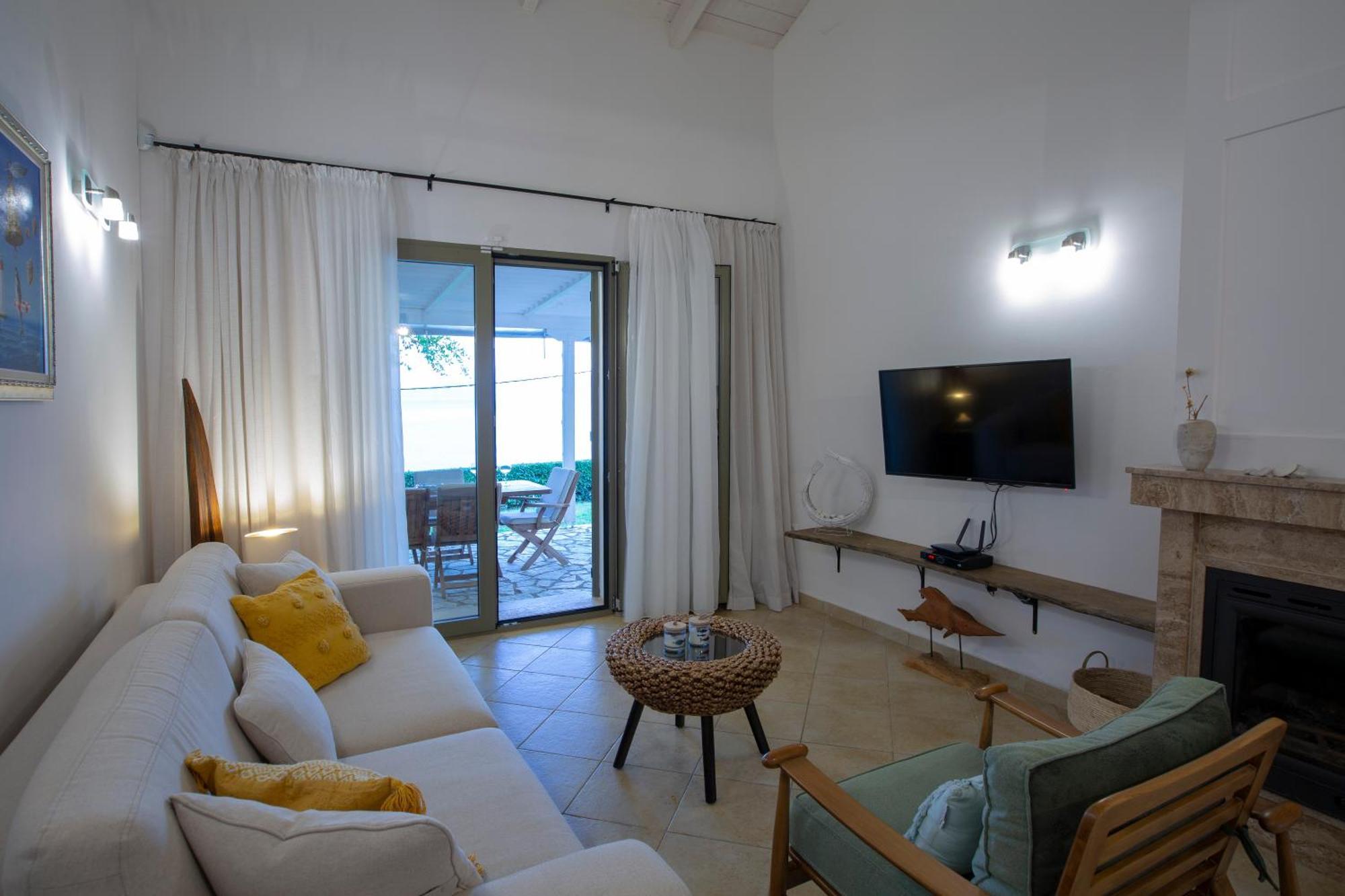 Ionian Calm Villas ヴァシリキ エクステリア 写真